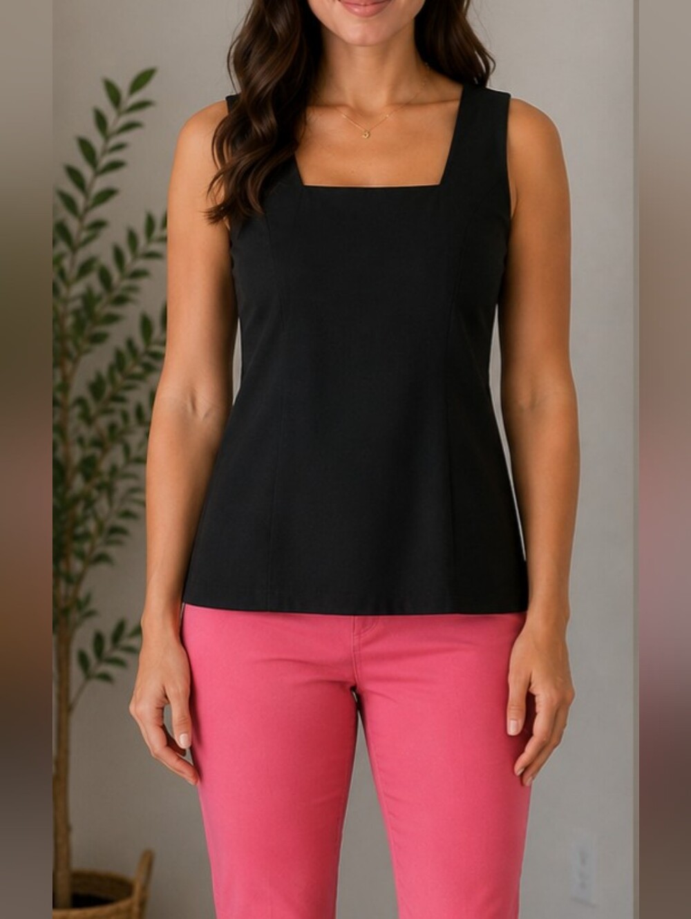 Fashion Magazine, High-Low Black Sleeveless Top Size Small